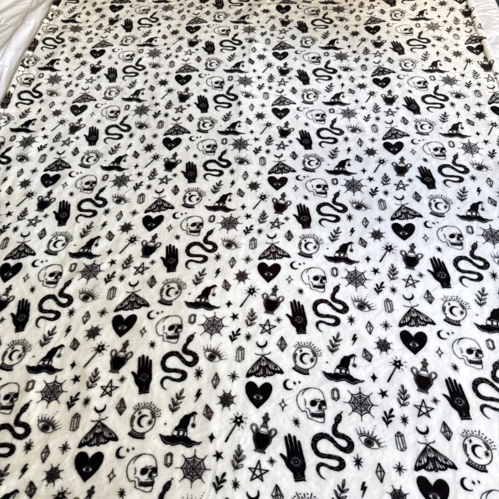 Berkshire Blanket & Home Co. excellent used